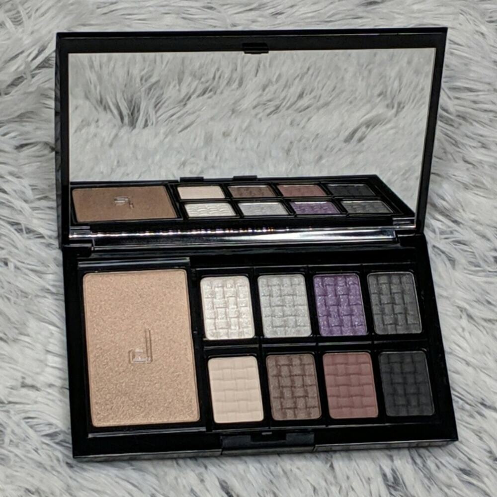 Doucce Freematic Pro Palette - Size O/S - NIP